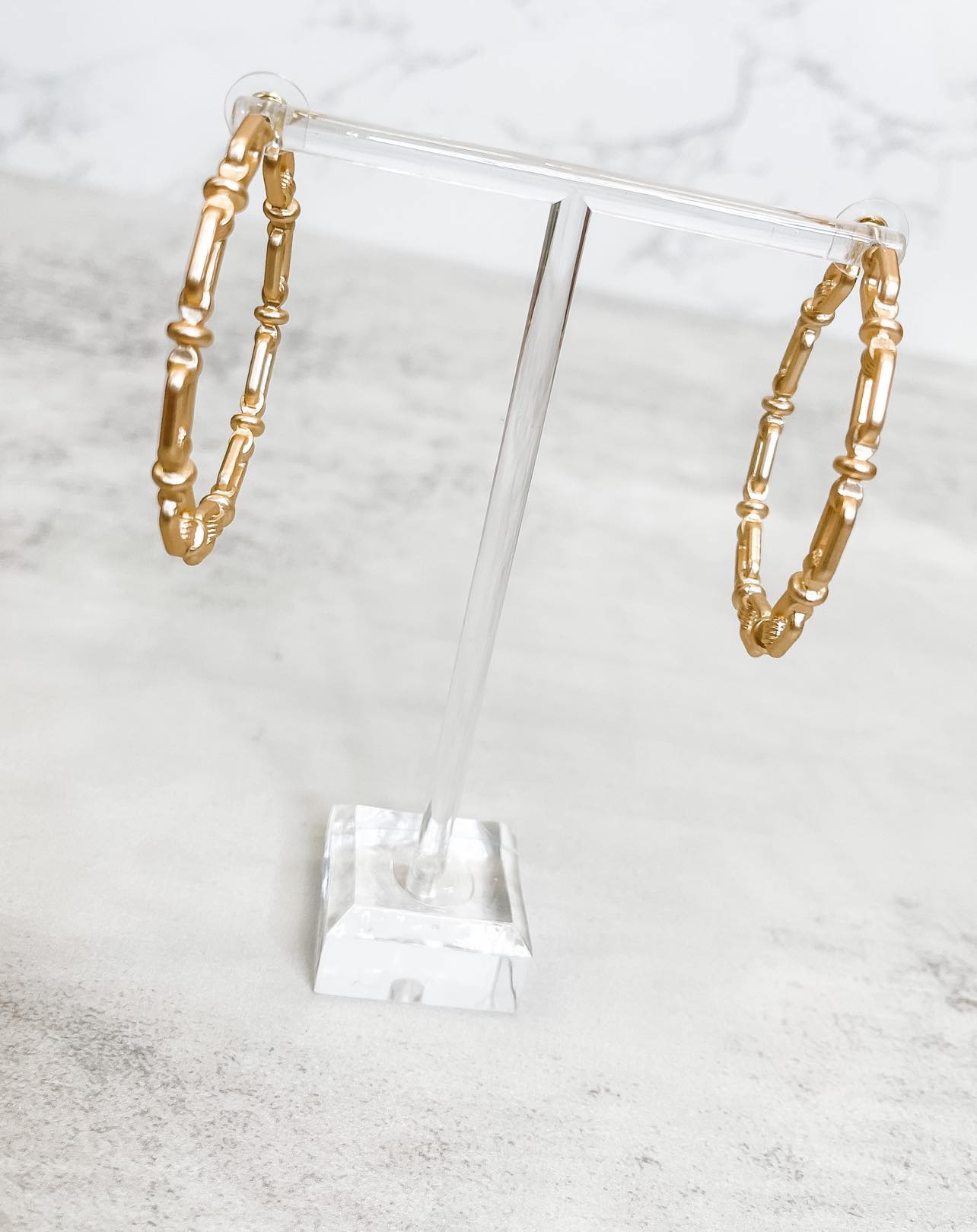 Tate Hoop