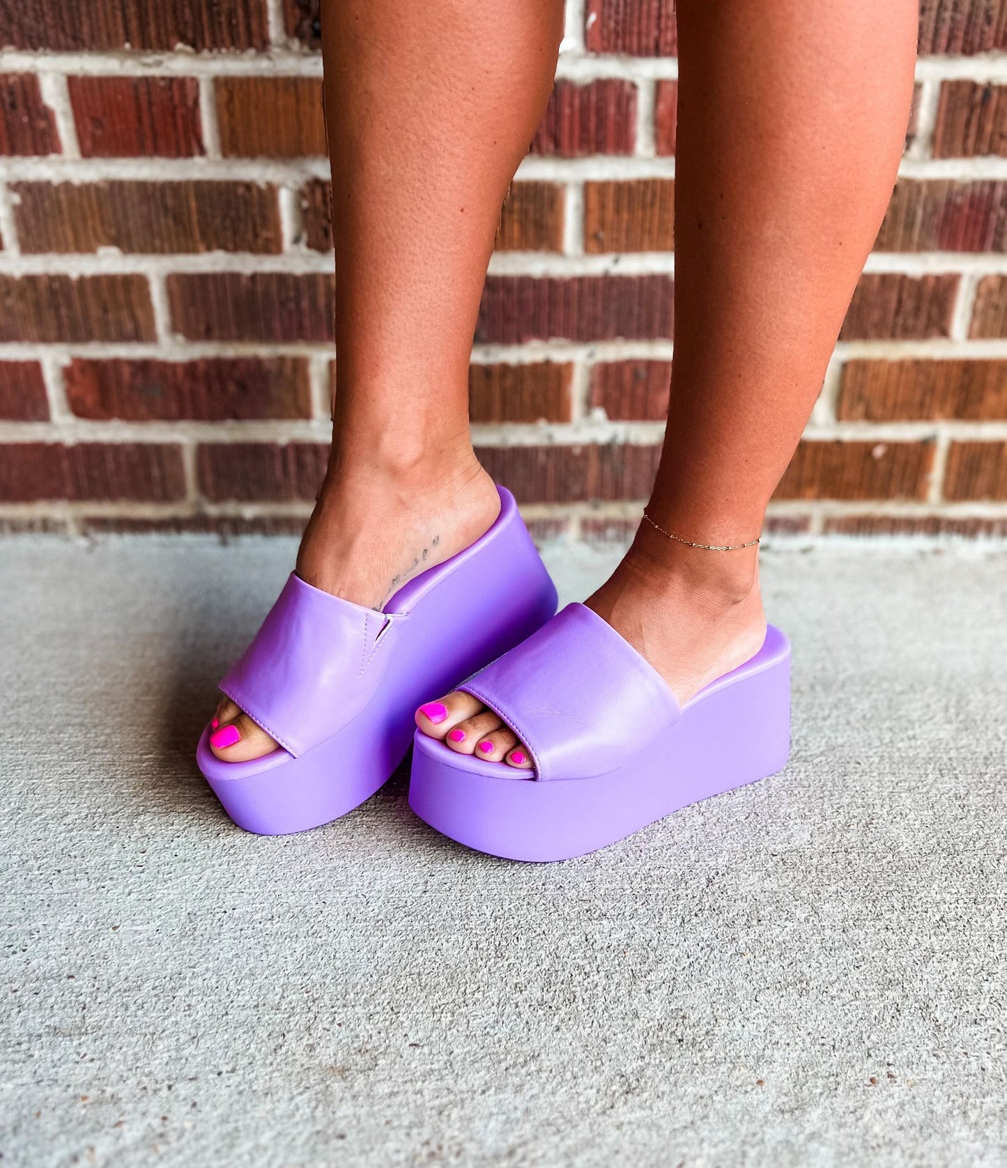 Susy Platform Sandal - Lavender (WAS $36.90)