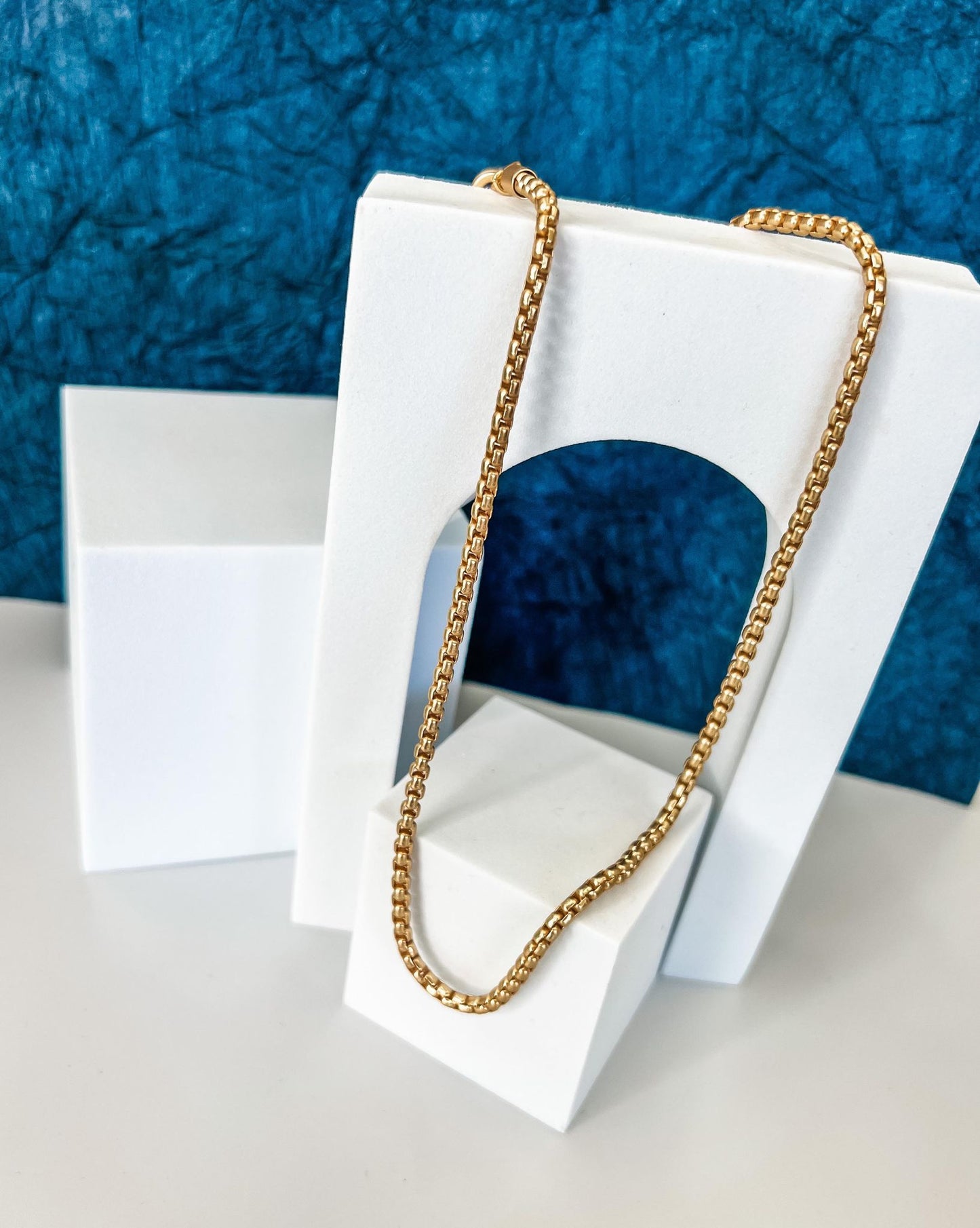Dylan Gold Box Chain necklace