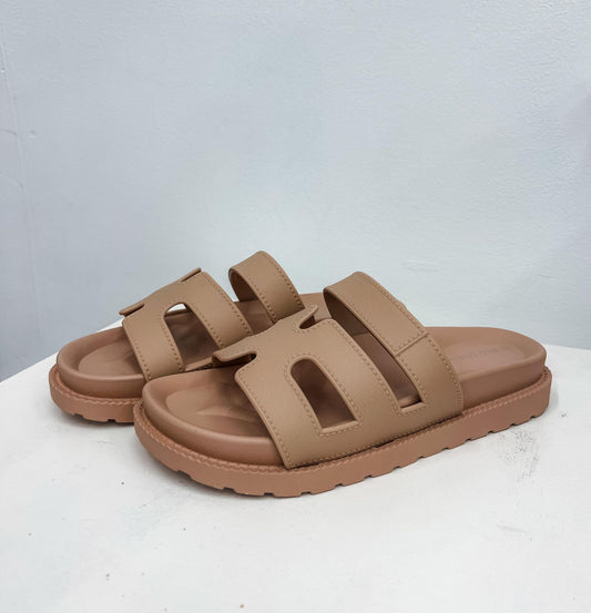 Meridian Sandal -Tan